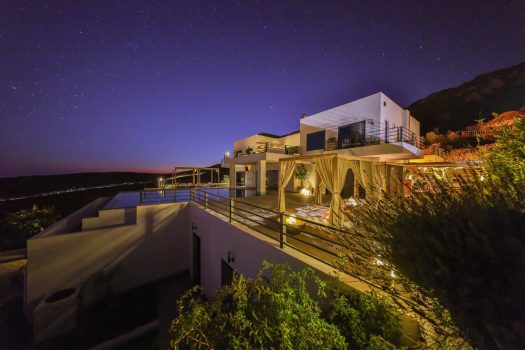 ANTALYA KAŞ YENİKÖY’DE DENİZ MANZARALI SATILIK VİLLA