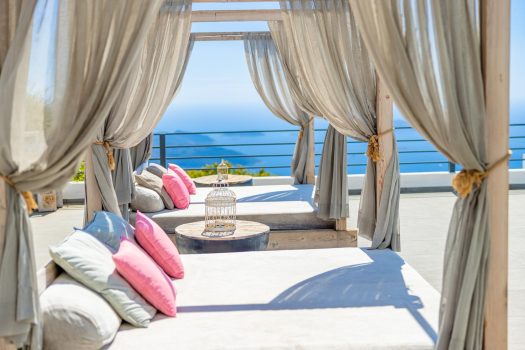 ANTALYA KAŞ YENİKÖY’DE DENİZ MANZARALI SATILIK VİLLA